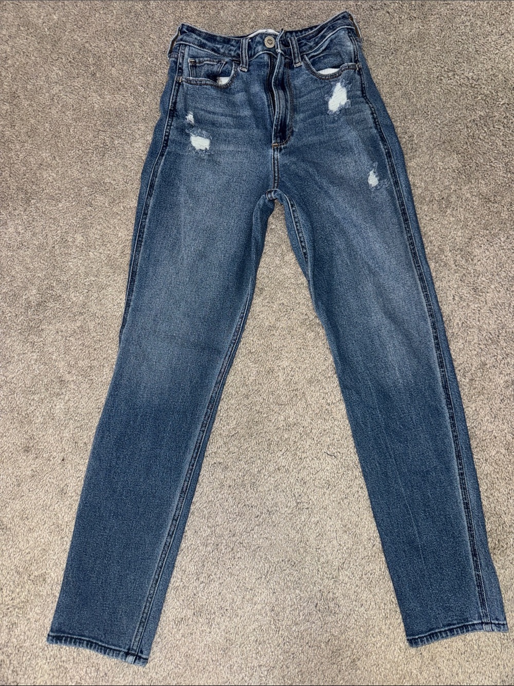 Hollister High-Rise Slim Straight Jeans — Dark Blue with Distressed Accents
